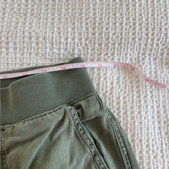 Faherty Women’s Olive Arlie Pant - XL - Picture 6 of 7